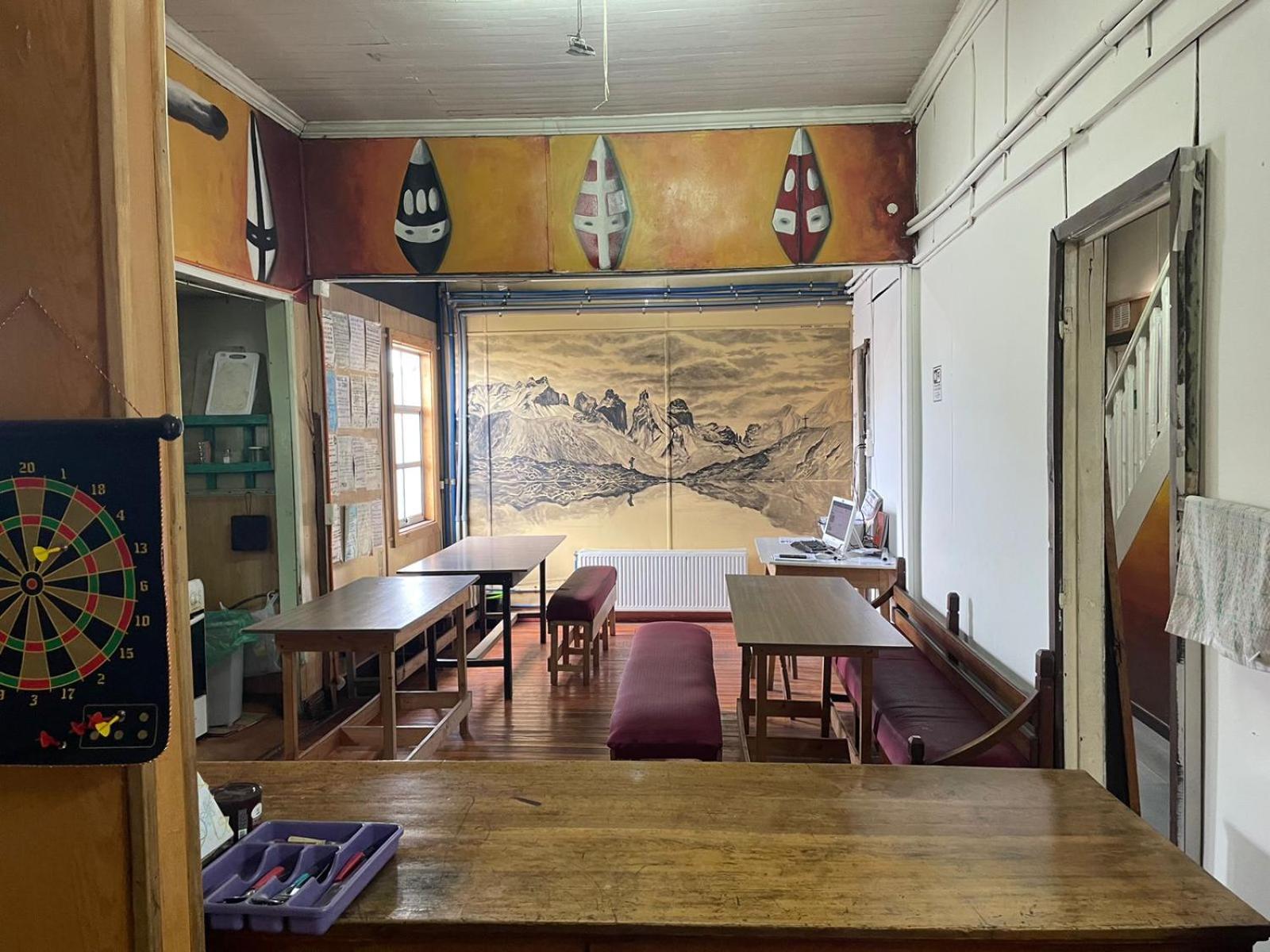 Patagonia House Hostel Punta Arenas Exterior photo