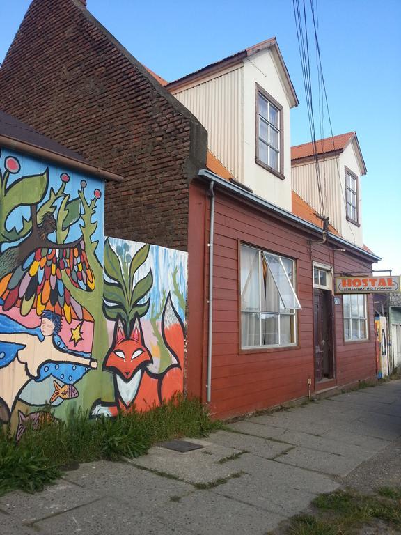 Patagonia House Hostel Punta Arenas Exterior photo